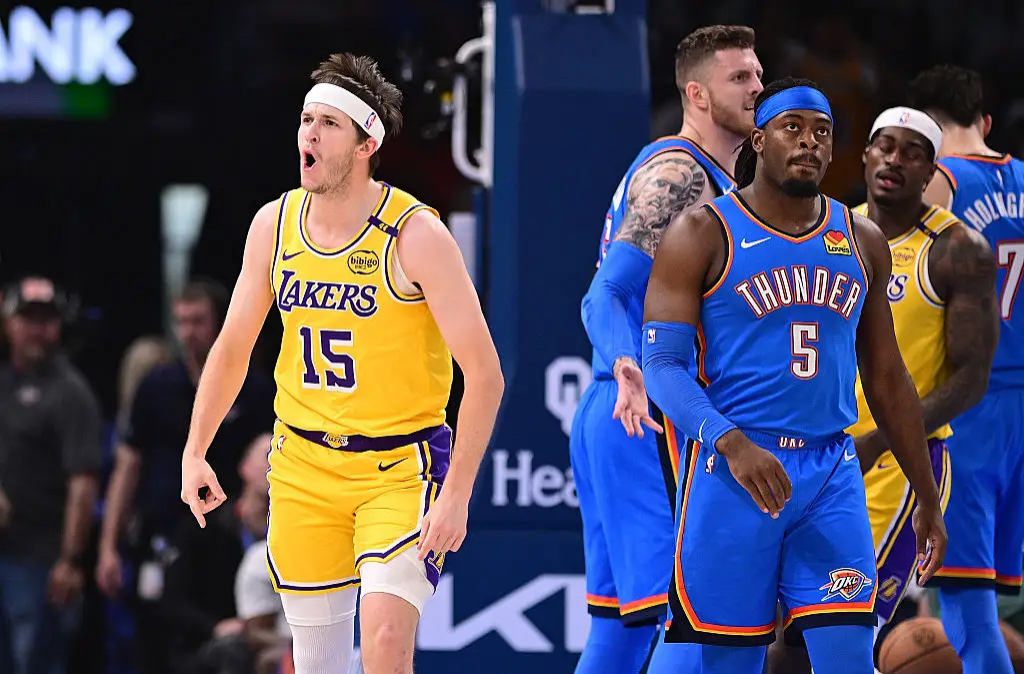 九游网页版直接进入包含NBA常规赛赛程吃紧，夏洛特黄蜂集结日遗憾出局，气氛紧张，阵容厚度经受考验的词条